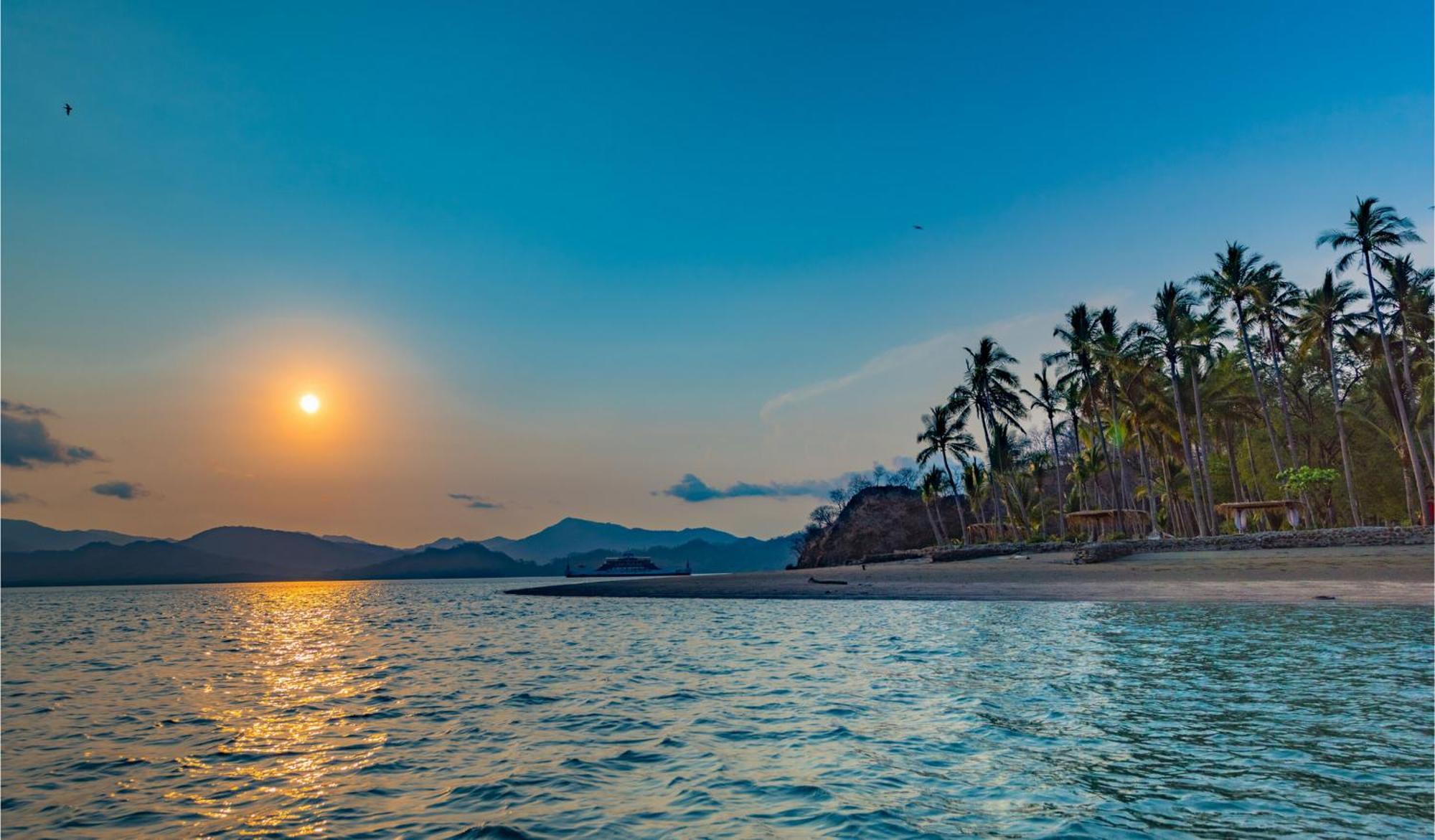 Isla Chiquita Glamping Hotel Paquera Esterno foto